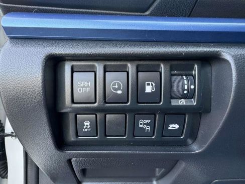 Used 2023 Subaru Crosstrek Hybrid w/ Moonroof Package w/Navigation image 22