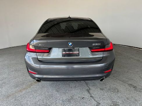 Used 2022 BMW 330i xDrive Sedan w/ Driving Assistance Package AWD/4WD image 4