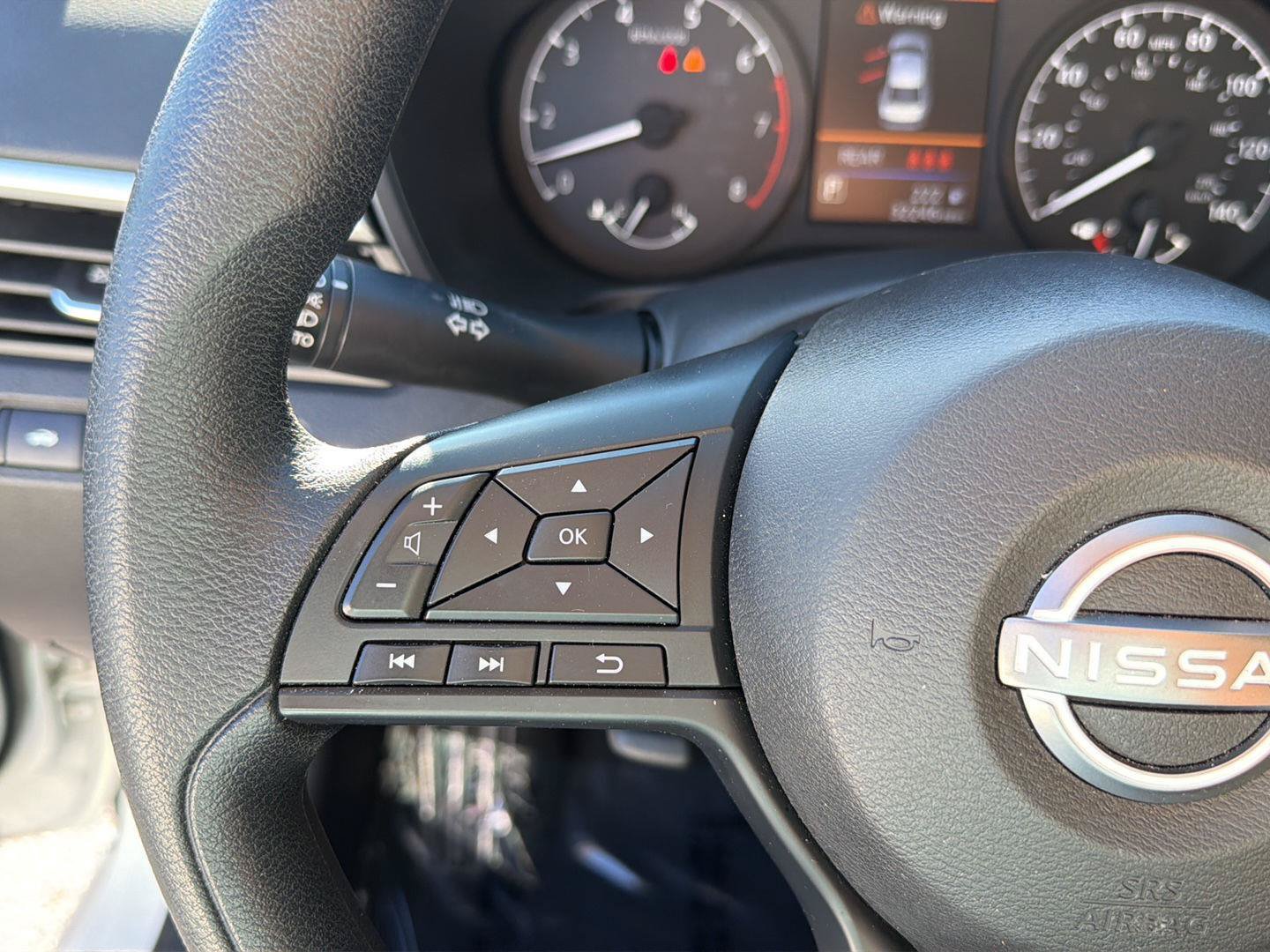 Used 2024 Nissan Altima 2.5 S FWD image 21