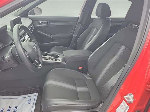 Used 2025 Honda Civic Sport image 13