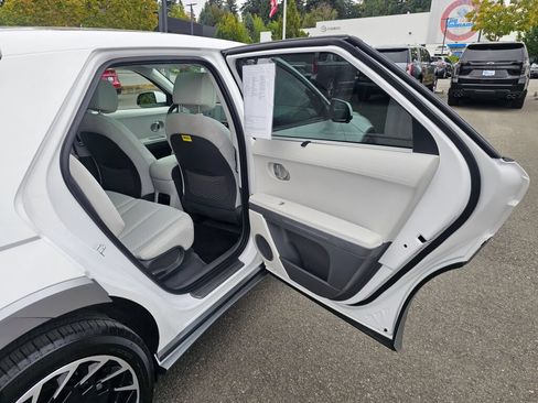 Used 2023 Hyundai Ioniq 5 Limited AWD/4WD image 26