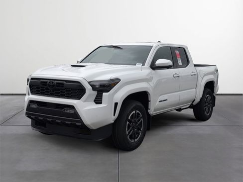 New 2026 Toyota Tacoma TRD Sport RWD image 2