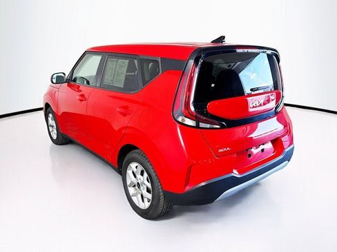 Certified 2024 Kia Soul LX w/ Option Group 015 FWD image 7