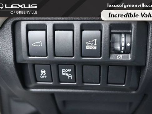 Used 2019 Subaru Ascent Touring AWD/4WD image 13