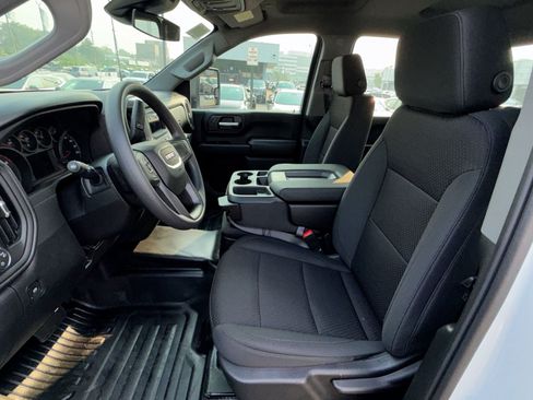 New 2026 GMC Sierra 2500 Pro AWD/4WD image 13