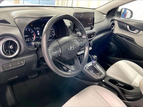 Certified 2023 Hyundai Kona SEL w/ Convenience Package image 8