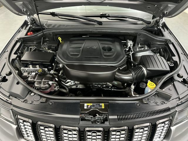 Used 2021 Jeep Grand Cherokee Laredo X AWD/4WD image 20