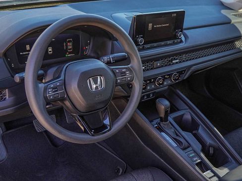 Used 2024 Honda Accord EX image 9