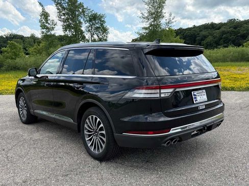 Used 2020 Lincoln Aviator Reserve AWD/4WD image 5