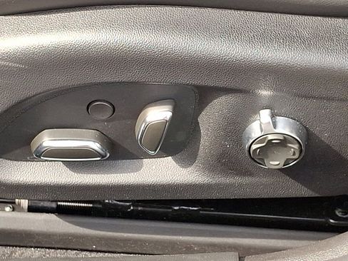 Used 2022 Cadillac CT4 Sport image 17