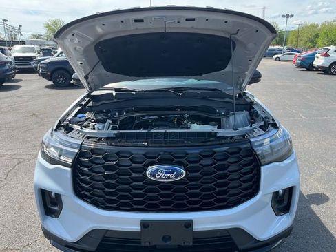 New 2026 Ford Explorer ST-Line AWD/4WD image 39