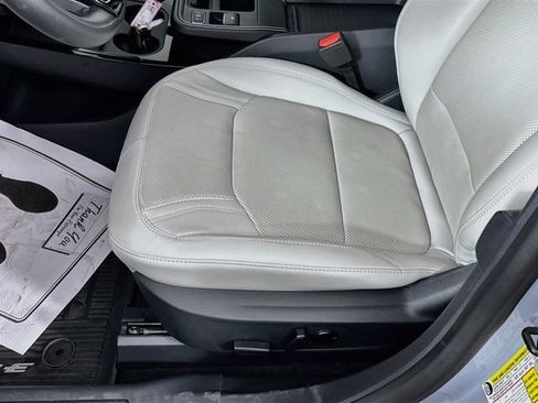 Certified 2025 Ford Mustang Mach-E Premium AWD/4WD image 28