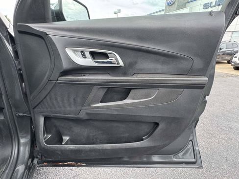 Used 2017 Chevrolet Equinox Premier AWD/4WD image 8