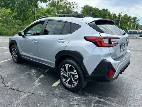 Used 2025 Subaru Crosstrek 2.0i Premium w/ Crosstrek Mirror Package AWD/4WD image 7