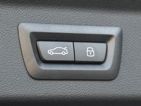 Certified 2025 BMW X2 xDrive28i image 34