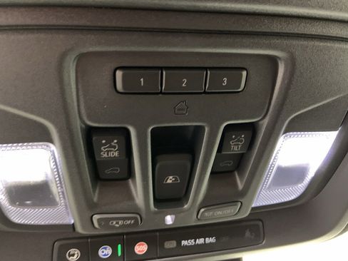 Used 2025 GMC Sierra 1500 Denali Ultimate image 39