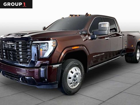 Used 2024 GMC Sierra 3500 Denali Ultimate image 1