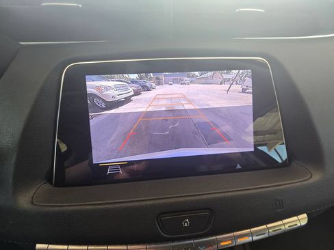 Used 2019 Cadillac XT4 Premium Luxury FWD image 15