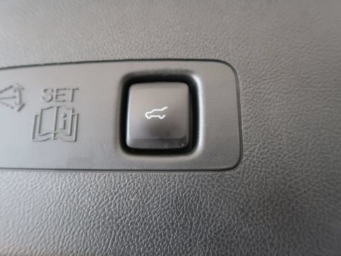 Used 2020 Lincoln Corsair Reserve AWD/4WD image 34