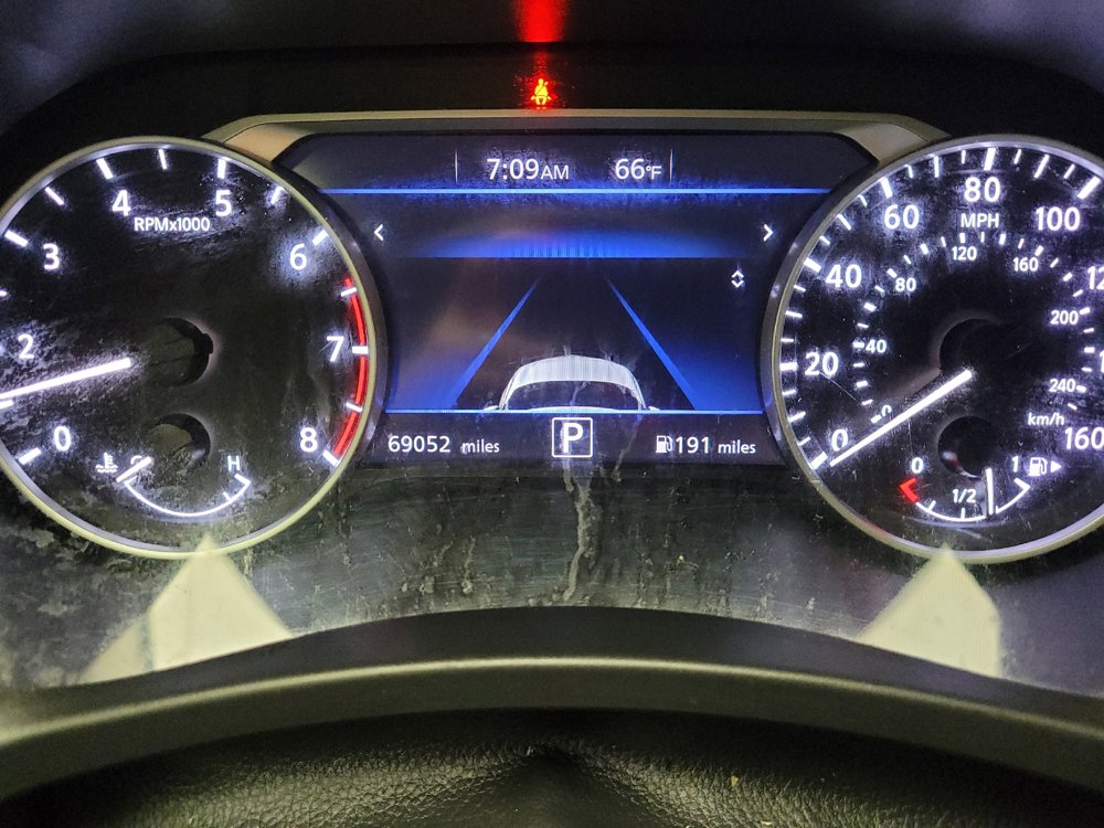 Used 2021 Nissan Sentra SV FWD image 23
