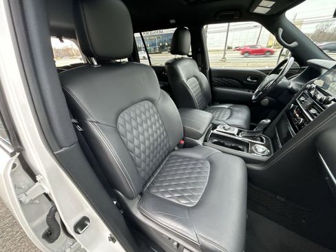 Certified 2024 INFINITI QX80 Sensory image 26