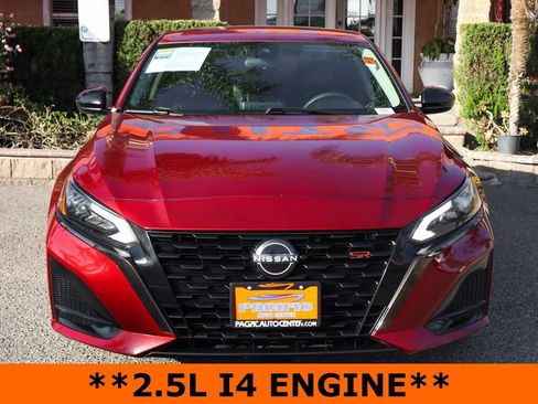 Used 2023 Nissan Altima 2.5 SR image 3