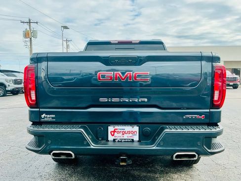 Used 2022 GMC Sierra 1500 AT4 w/ AT4 Premium Package AWD/4WD image 10