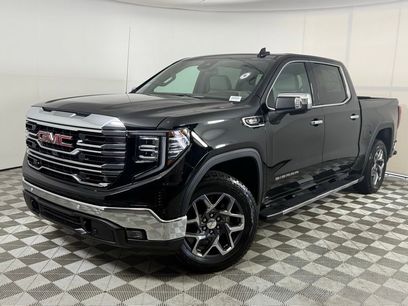 New 2025 GMC Sierra 1500 SLT w/ SLT Premium Package