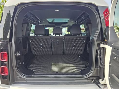 Used 2025 Land Rover Defender 110 S AWD/4WD image 11