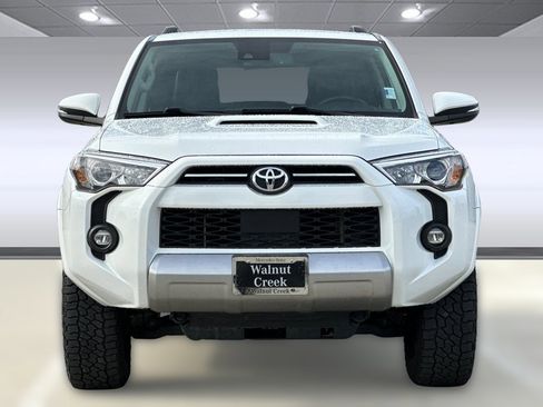 Used 2022 Toyota 4Runner TRD Off-Road Premium image 5