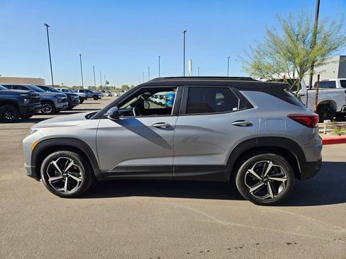 Used 2023 Chevrolet TrailBlazer RS image 2