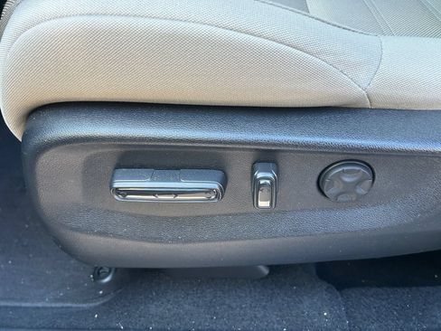 Used 2021 Honda CR-V EX image 14