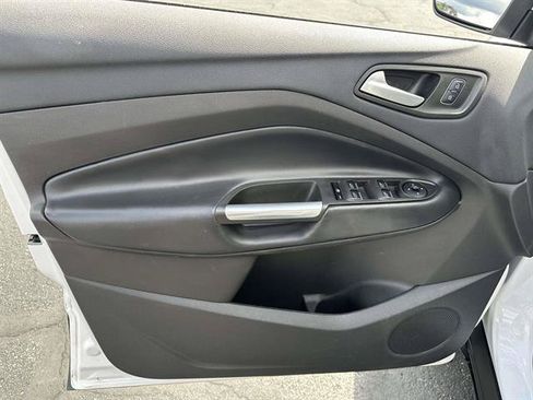 Used 2019 Ford Escape SEL AWD/4WD image 9