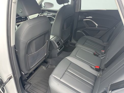 Used 2025 Audi Q5 Premium Plus AWD/4WD image 15