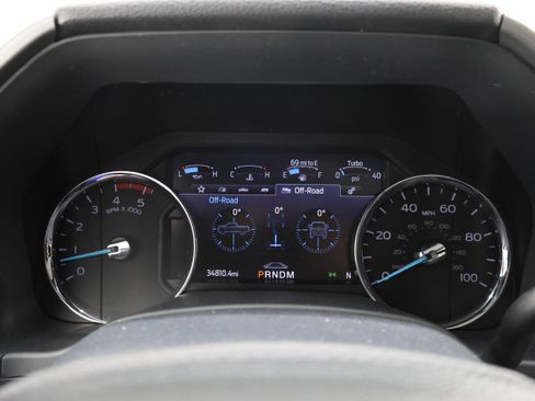 Used 2022 Ford F350 Platinum image 9