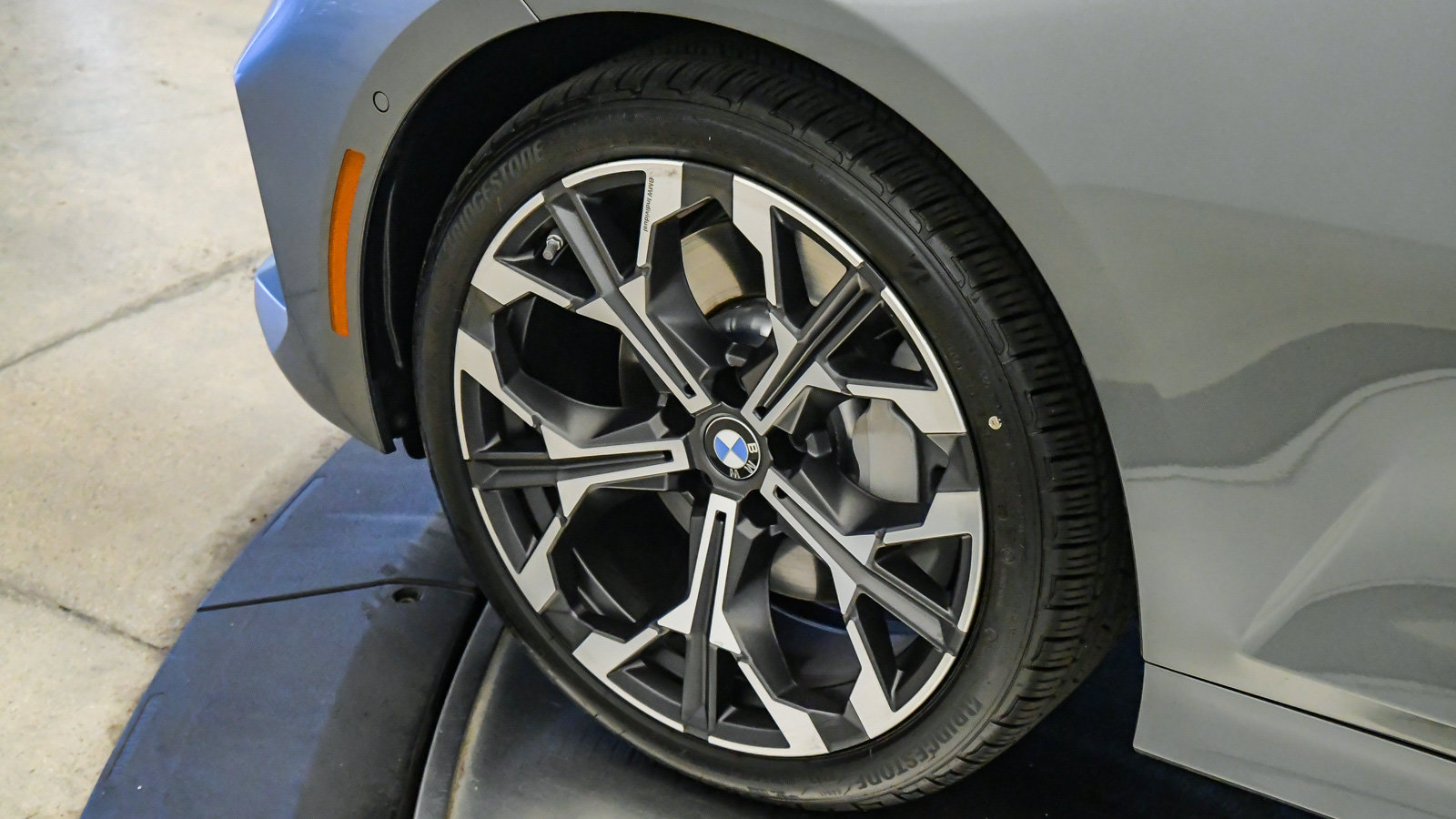 Used 2026 BMW 330i Sedan w/ Premium Package RWD image 10