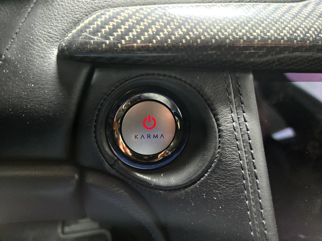 Used 2020 Karma Revero GT RWD image 17