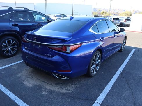 Used 2019 Lexus ES 350 F Sport image 3