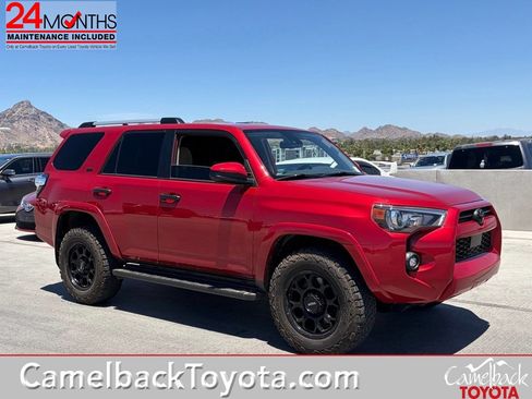 Used 2022 Toyota 4Runner SR5 AWD/4WD image 1