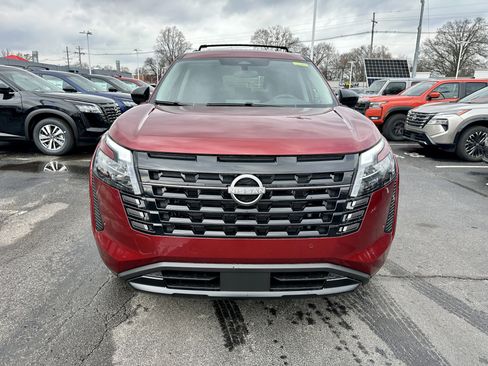 New 2026 Nissan Pathfinder SV image 10