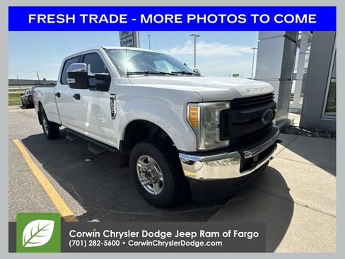 Used 2017 Ford F250 XL w/ Power Equipment Group AWD/4WD image 1