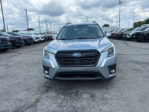 Used 2023 Subaru Forester Premium AWD/4WD image 8