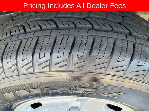 Used 2002 Toyota Sequoia Limited AWD/4WD image 24