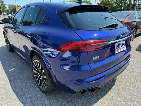 Used 2023 Maserati Grecale Modena AWD/4WD image 5