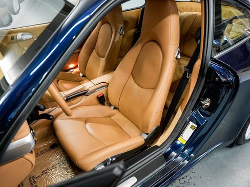 Used 2006 Porsche 911 Carrera S RWD image 17