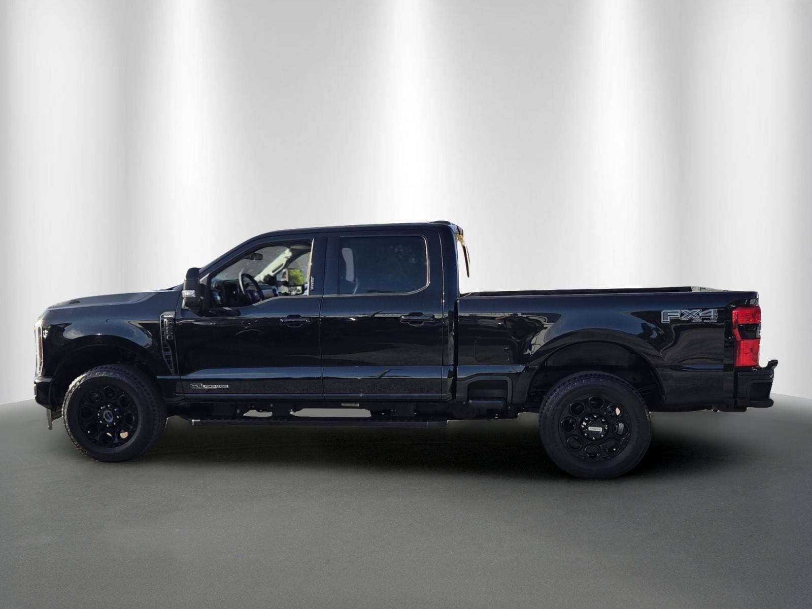 Used 2024 Ford F250 Lariat w/ Lariat Ultimate Package AWD/4WD image 4