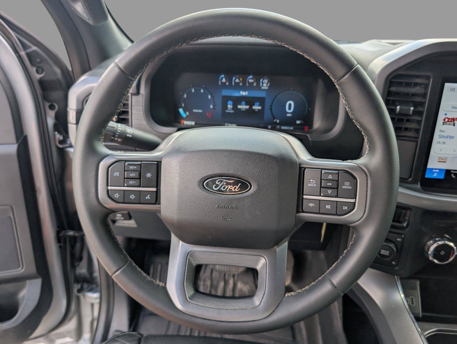 Used 2026 Ford F150 XLT w/ XLT Black Appearance Package AWD/4WD image 27