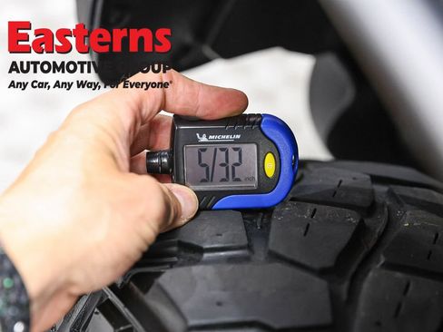 Used 2023 Jeep Wrangler Unlimited w/ Cold Weather Group AWD/4WD image 28
