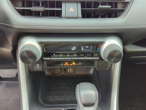 Used 2023 Toyota RAV4 LE image 19