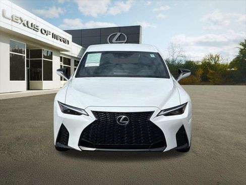 Certified 2025 Lexus IS 300 F Sport RWD image 6
